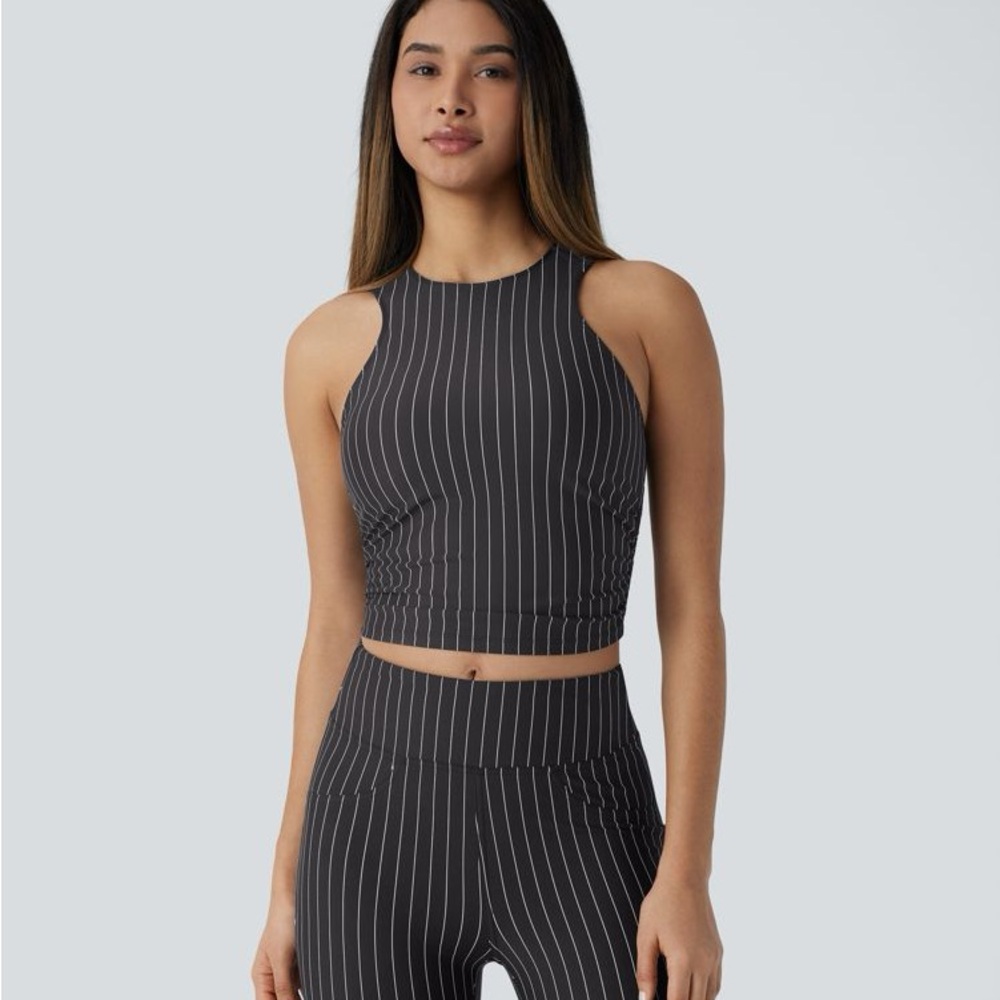 HALARA Ruched Stripe Cropped Cool Touch Yoga Sports Top